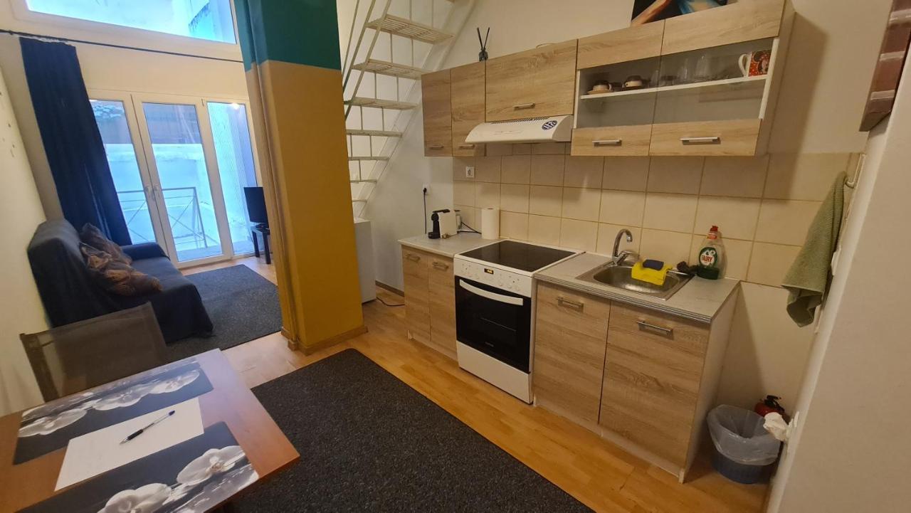 Cozy Mezonette Near City Center Athens Near Metro Station Apartment Bagian luar foto